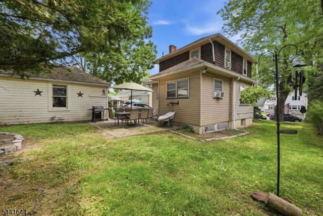 112 Grove Ave, Verona Twp., NJ 07044