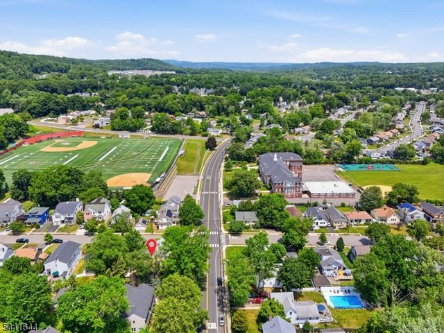 112 Grove Ave, Verona Twp., NJ 07044