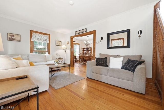112 Grove Ave, Verona Twp., NJ 07044
