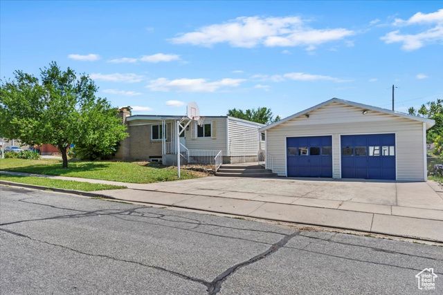 2184 SORRENTO DR, Woods Cross, UT 84087