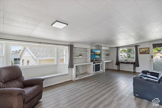 2184 SORRENTO DR, Woods Cross, UT 84087