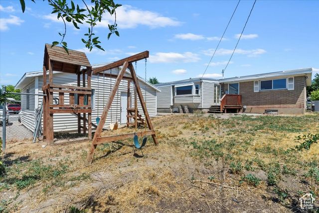 2184 SORRENTO DR, Woods Cross, UT 84087