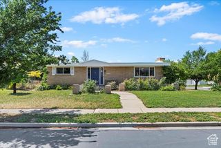 2184 SORRENTO DR, Woods Cross, UT 84087
