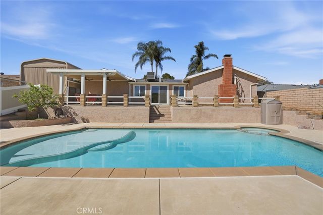 2843 Broken Arrow Street, Norco, CA 92860