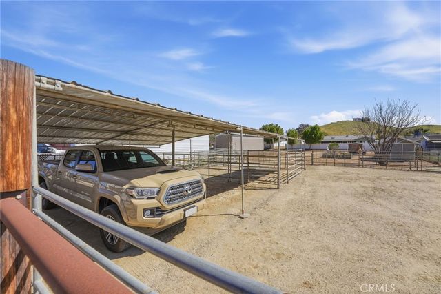 2843 Broken Arrow Street, Norco, CA 92860