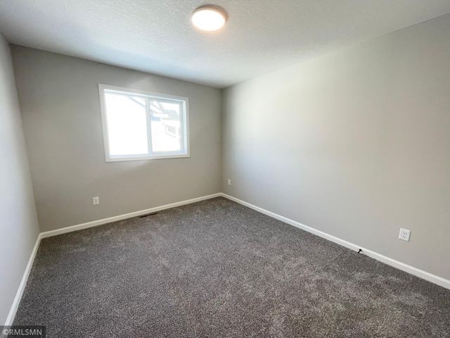 19924 Enfield Avenue N, Forest Lake, MN 55025