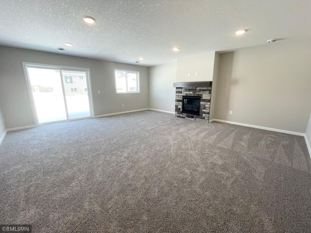 19924 Enfield Avenue N, Forest Lake, MN 55025