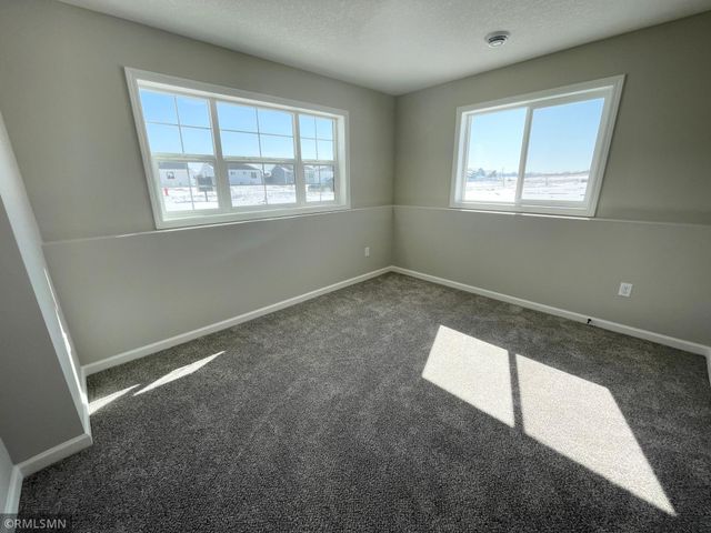 19924 Enfield Avenue N, Forest Lake, MN 55025