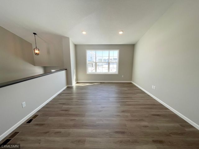 19924 Enfield Avenue N, Forest Lake, MN 55025