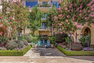 555 Byron Street 104, Palo Alto, CA 94301