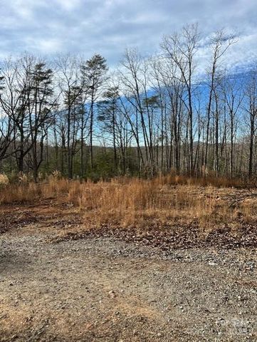 7303 White Pine Drive, Hickory, NC 28602