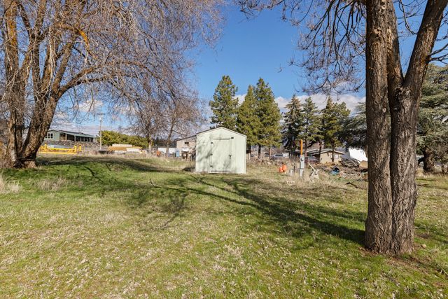 2888 Greensprings Drive, Klamath Falls, OR 97601