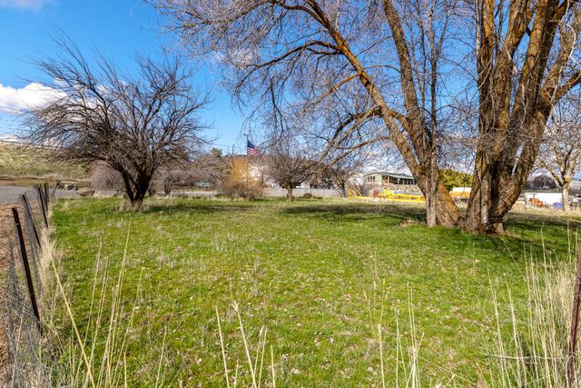 2888 Greensprings Drive, Klamath Falls, OR 97601