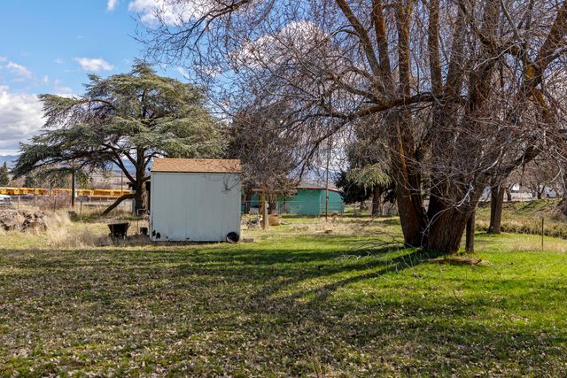 2888 Greensprings Drive, Klamath Falls, OR 97601