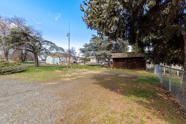 2888 Greensprings Drive, Klamath Falls, OR 97601