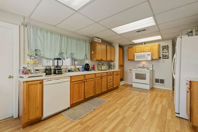 2888 Greensprings Drive, Klamath Falls, OR 97601