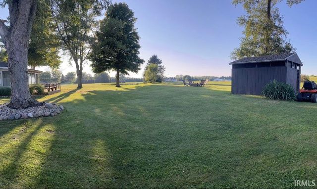 7615 E 1100, Kendallville, IN 46755