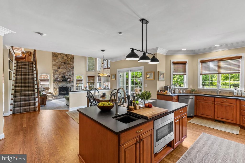 Image 30 of property listing at 102 COUNTRY VIEW CT, Churchville, MD 21028