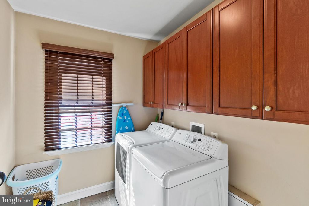 Image 40 of property listing at 102 COUNTRY VIEW CT, Churchville, MD 21028
