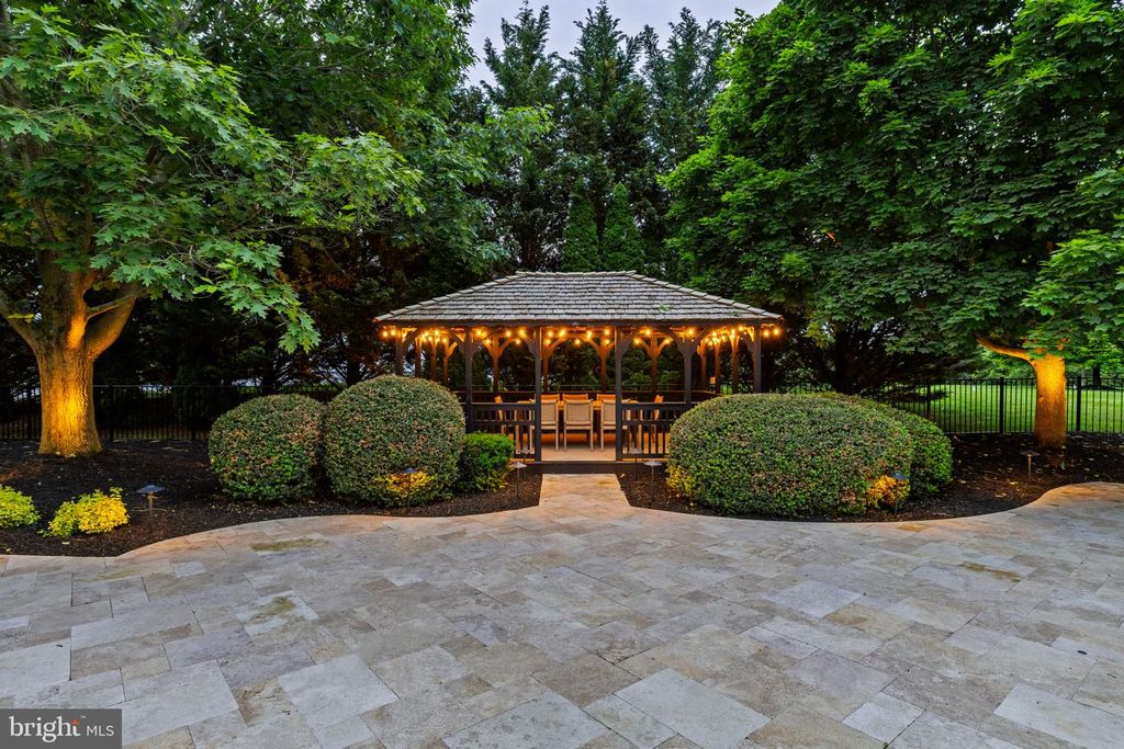 Image 91 of property listing at 102 COUNTRY VIEW CT, Churchville, MD 21028