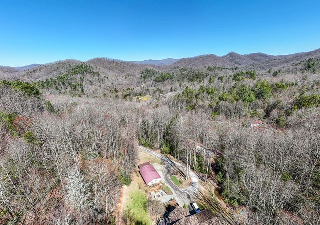 420 Dinkins Creek Road, Murphy, NC 28906