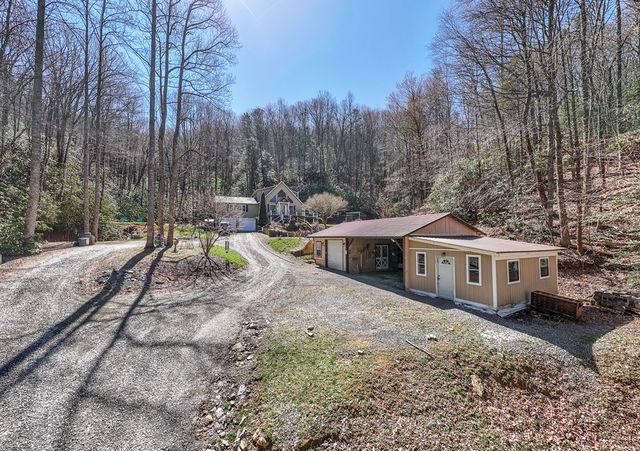 420 Dinkins Creek Road, Murphy, NC 28906
