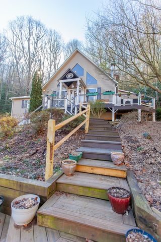 420 Dinkins Creek Road, Murphy, NC 28906