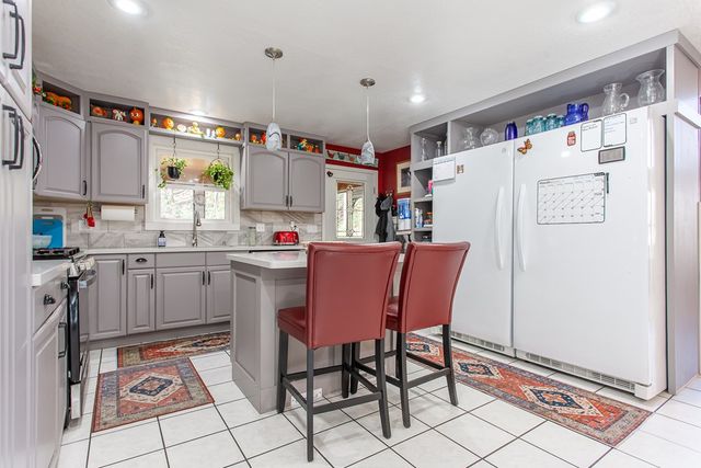 420 Dinkins Creek Road, Murphy, NC 28906