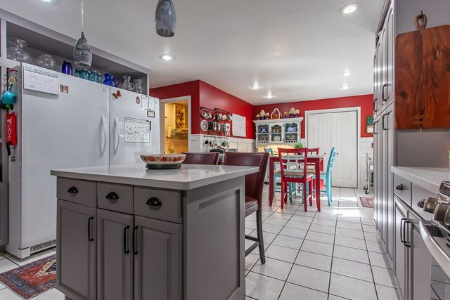 420 Dinkins Creek Road, Murphy, NC 28906
