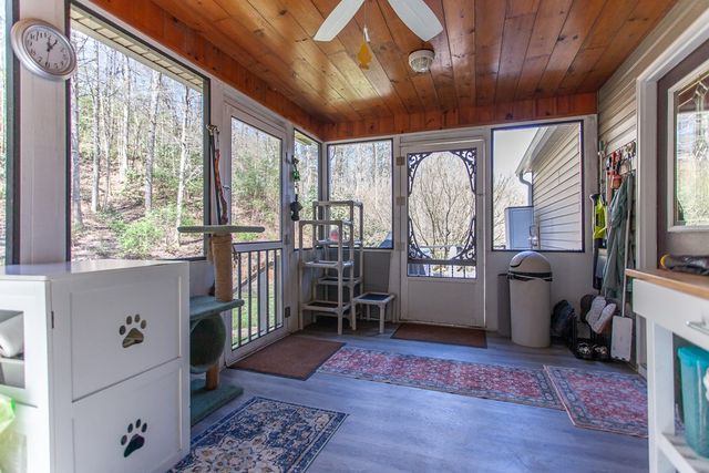 420 Dinkins Creek Road, Murphy, NC 28906