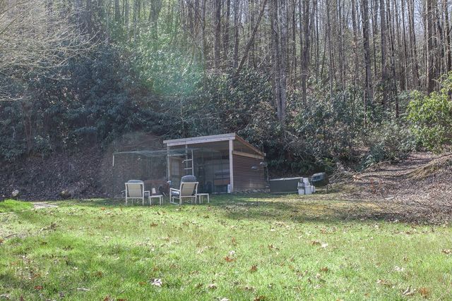 420 Dinkins Creek Road, Murphy, NC 28906