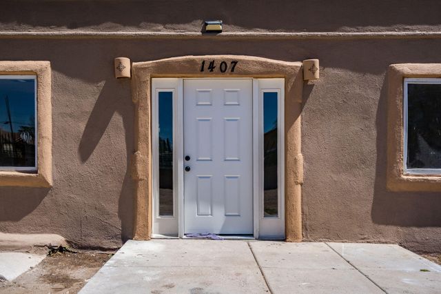 1407 De Baca North Circle SW, Albuquerque, NM 87105