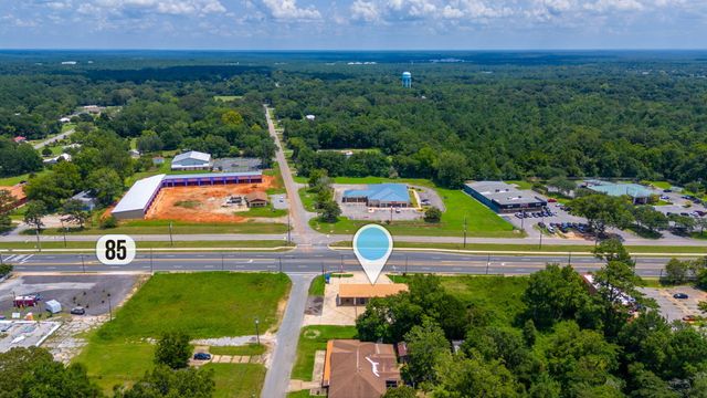 1202 N Ferdon Boulevard, Crestview, FL 32536