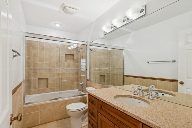 1315 Gail Drive, Buffalo Grove, IL 60089