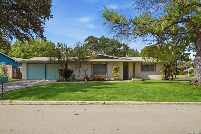 3303 Fallen Leaf, San Antonio, TX 78230
