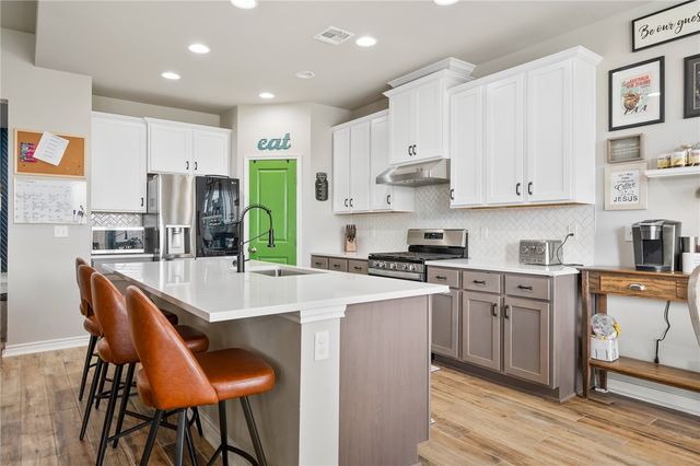 2654 Westeros, Corpus Christi, TX 78415