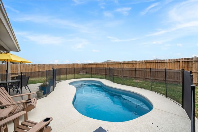 2654 Westeros, Corpus Christi, TX 78415