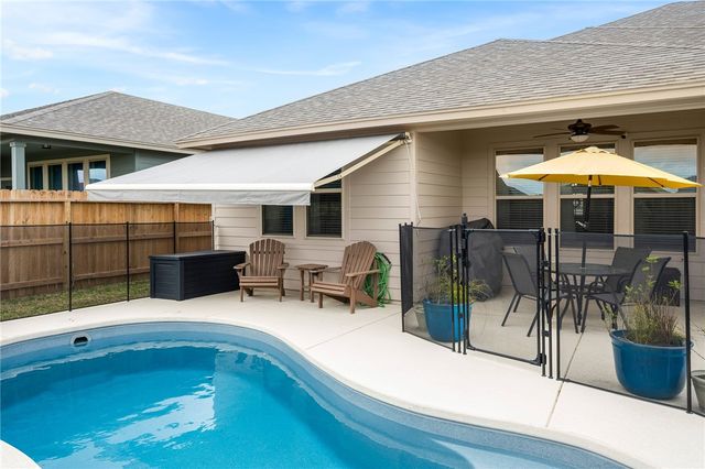 2654 Westeros, Corpus Christi, TX 78415