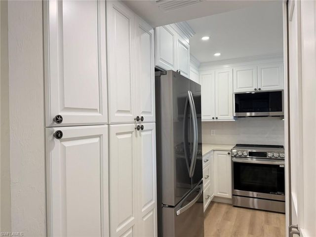 760 Sextant DR # 841, Sanibel, FL 33957