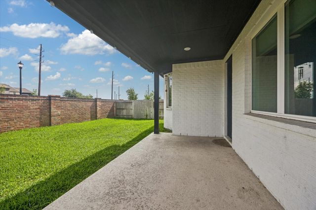 765 Ocean Palms Drive, Katy, TX 77493