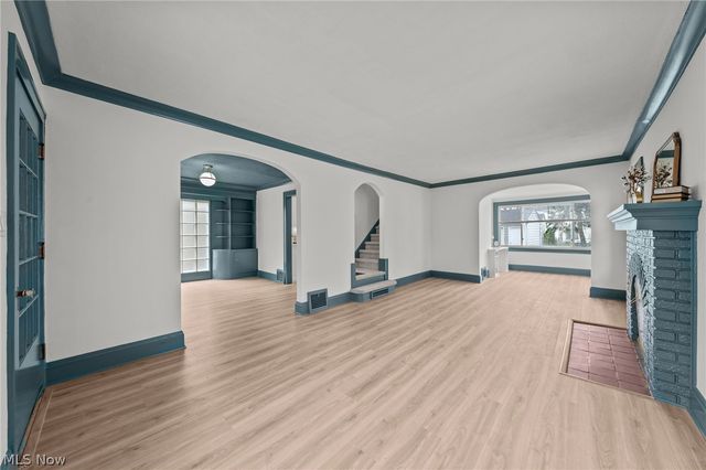 174 E 208th Street, Euclid, OH 44123