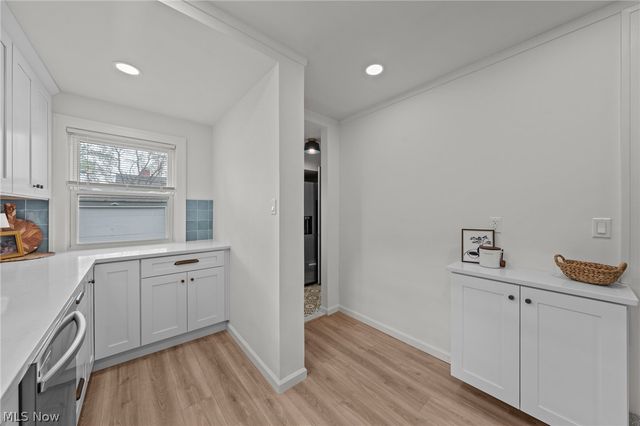 174 E 208th Street, Euclid, OH 44123