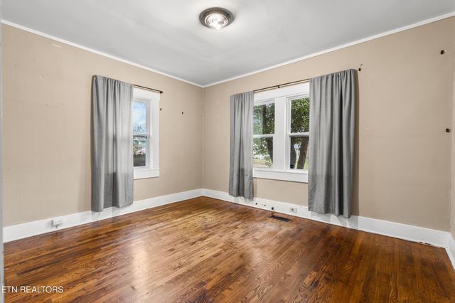 3620 Ashland Ave, Knoxville, TN 37914