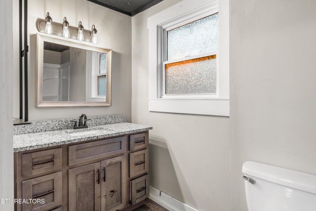 3620 Ashland Ave, Knoxville, TN 37914