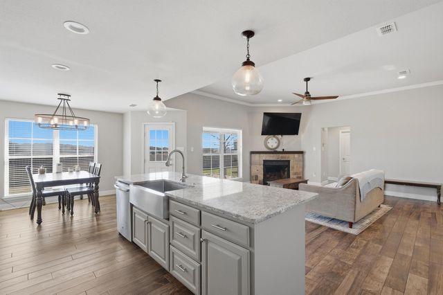 207 Countryside Drive, Tuscola, TX 79562