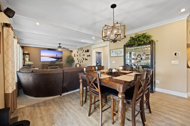 103 Molten Ln, Hilham, TN 38568