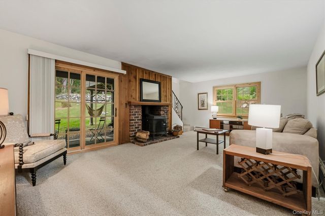 11 Ann Road, Carmel, NY 10512