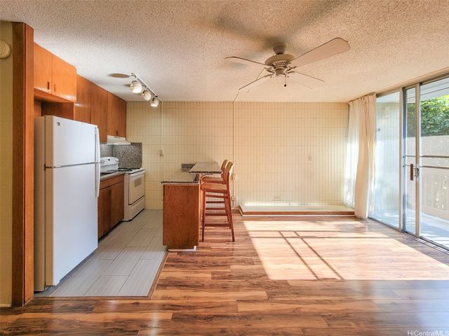 1524 Pensacola Street 108, Honolulu, HI 96822