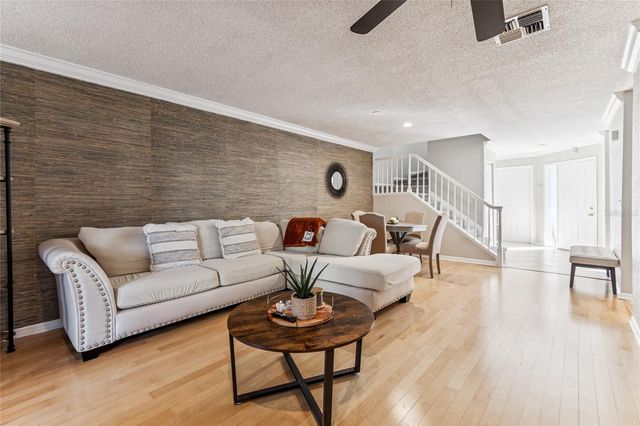 4162 BRENTWOOD PARK CIRCLE, Tampa, FL 33624