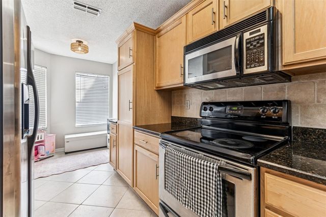 4162 BRENTWOOD PARK CIRCLE, Tampa, FL 33624